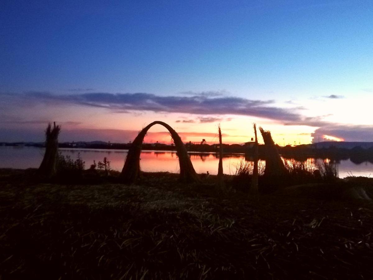 Lago Titicaca Puno Exterior foto
