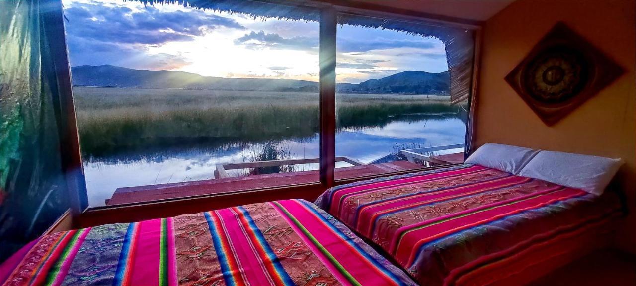 Lago Titicaca Puno Exterior foto