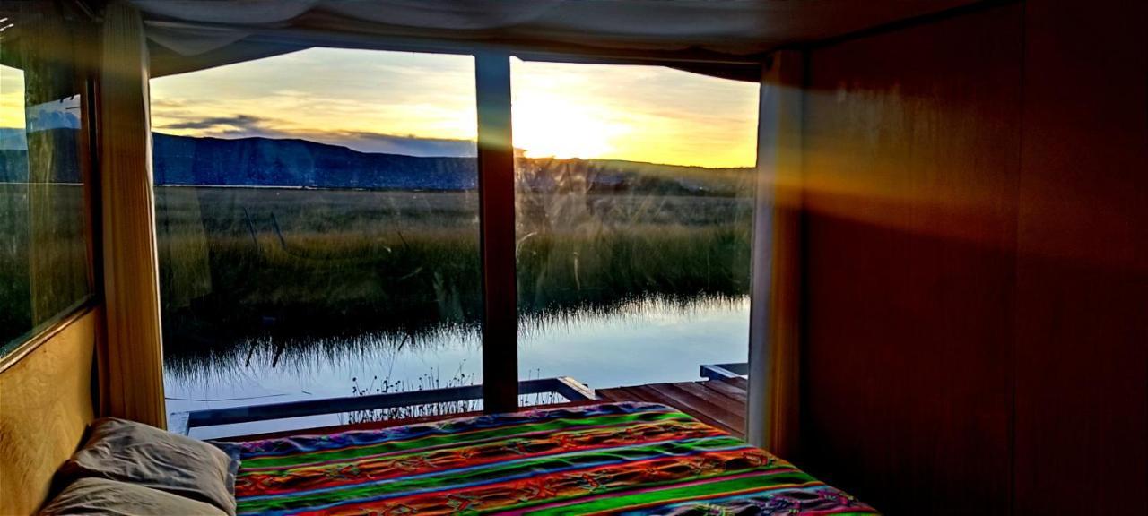 Lago Titicaca Puno Exterior foto