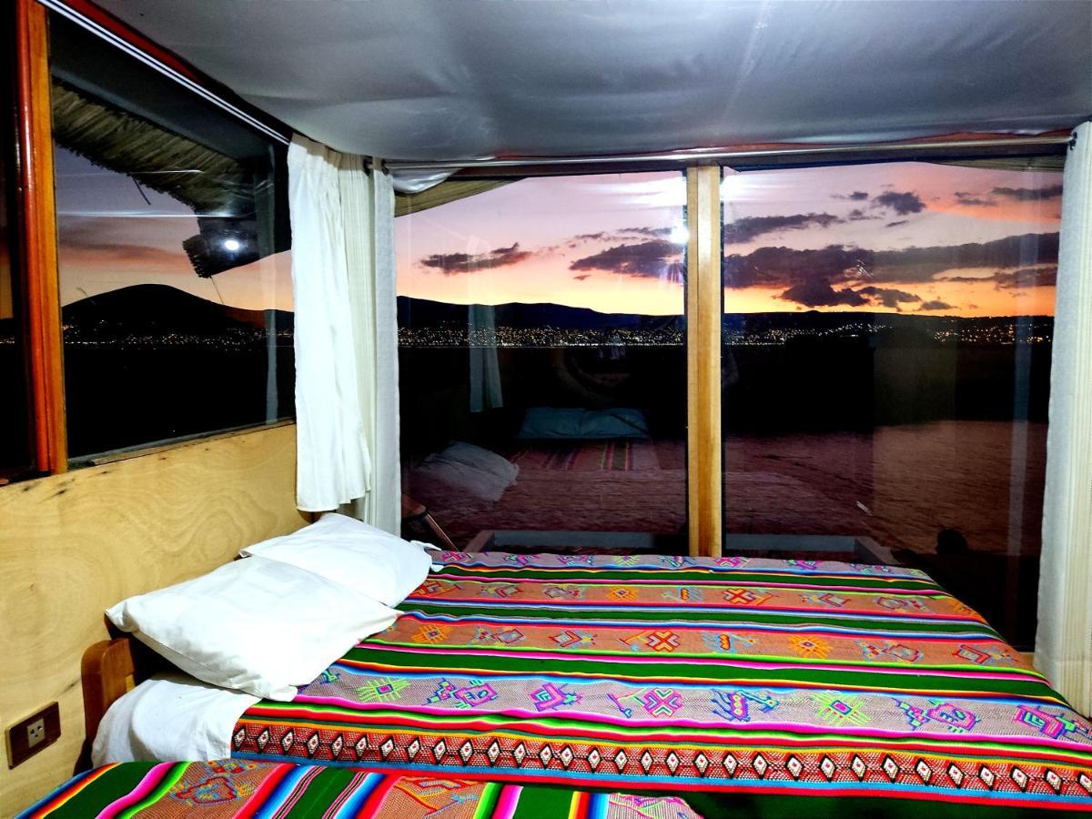 Lago Titicaca Puno Exterior foto